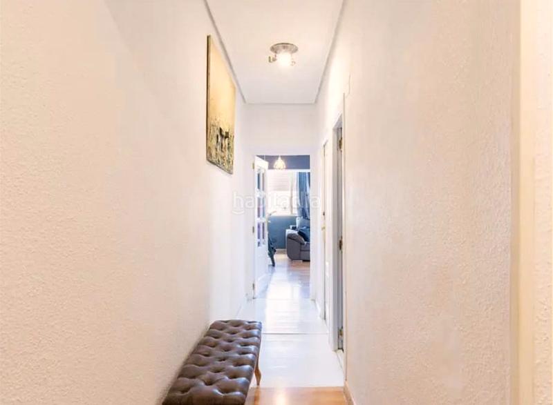 Foto 25691e7d-2a3c-41e9-90ae-ef51f60cf5bb. Piso  en venta en av perez galdos en La Petxina Valencia