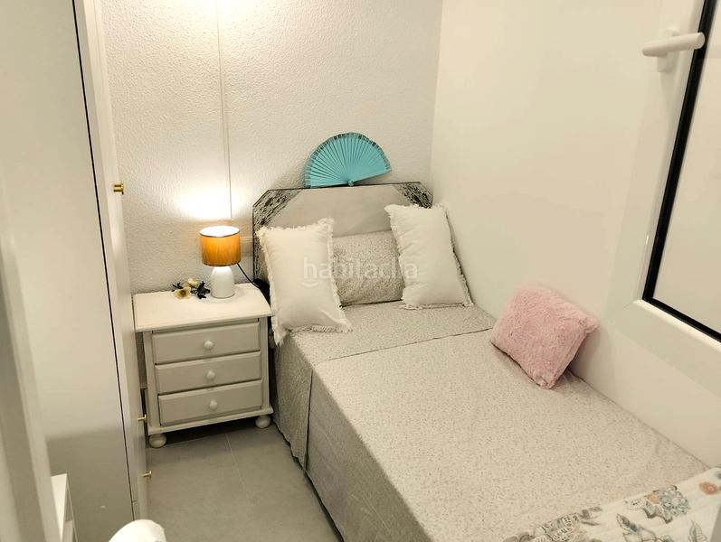 Foto 89127200-0b6d-4581-82b1-26bfd3a0f450. Piso  en venta en calle menorca en La Creu del Grau Valencia