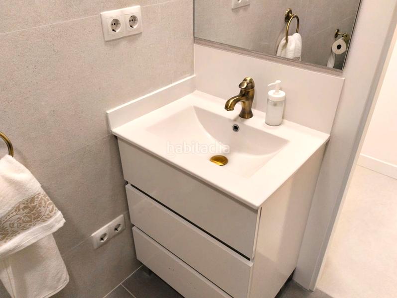 Foto d2d6fb57-2155-46bf-988c-0e80a62405a2. Piso  en venta en calle menorca en La Creu del Grau Valencia