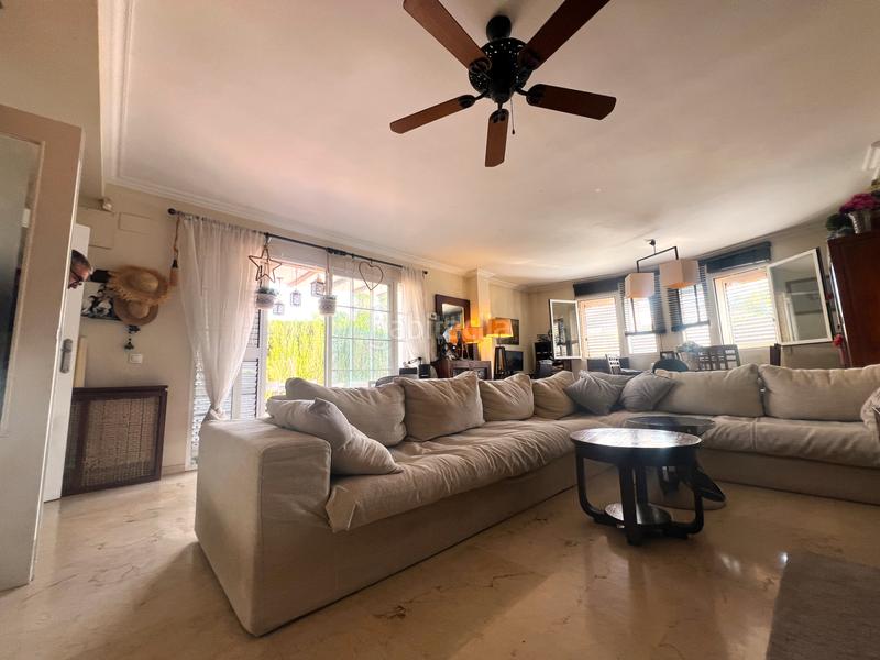 Foto 00acdbe1-18ac-404d-9da6-fccf6fd2837a. Chalet avec chauffage parking piscine dans La Cañada Paterna