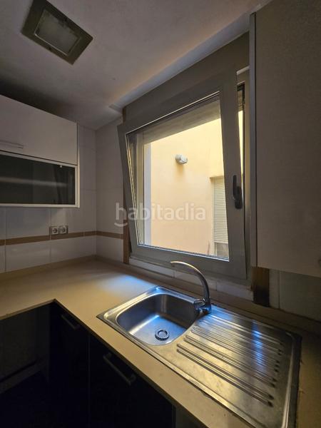 Foto 12ca091b-5779-462a-87fb-adc4bf05846f. Casa adosada adosado con piscina en San Antonio de Benagéber