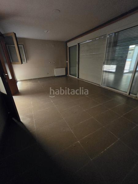 Foto dd55bab0-d25f-4181-b629-55e392683d8e. Casa adosada adosado con piscina en San Antonio de Benagéber