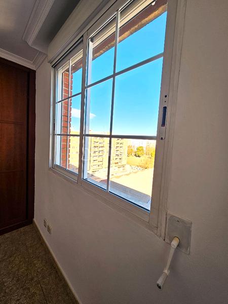 Foto ec84381f-882b-48b2-8099-0df311371de3. Àtic a La Creu Coberta Valencia