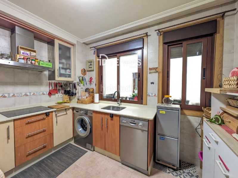 Foto 6b98fbad-acb3-4e6c-a192-f7f8aa0e642b. Pis amb calefacció aparcament a Campo Lameiro