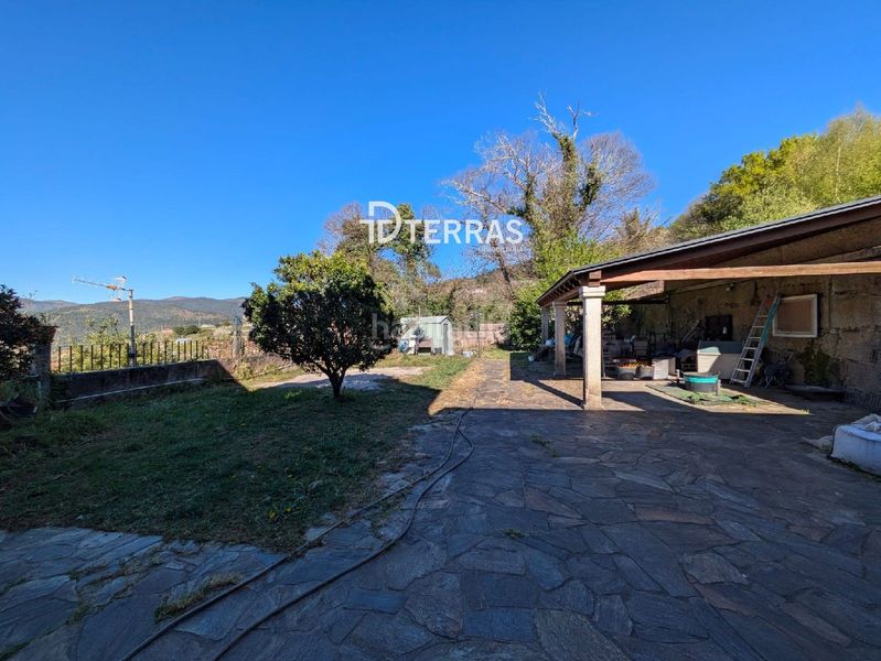 Foto 3917a738-c928-4ceb-9299-98518ec91cf0. Casa amb calefacció aparcament a Cotobade