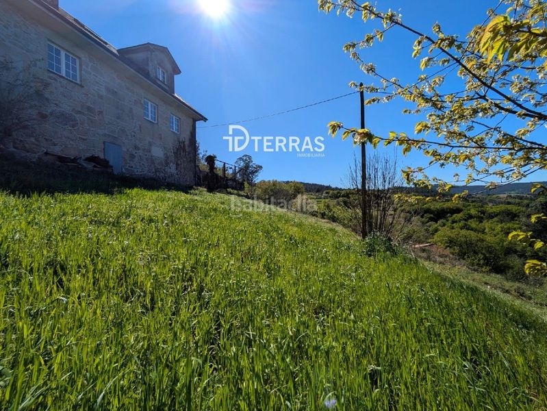 Foto 8440ae1b-32b3-4862-93f4-007a07bf4c97. Casa amb calefacció aparcament a Cotobade