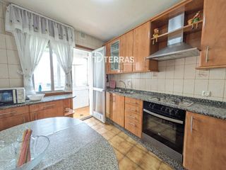 Piso  Concepción arenal. Piso en venta en el centro de marín