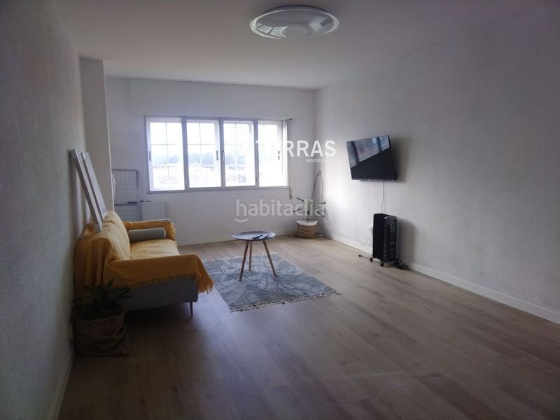 Foto 4ab18f5d-f57c-4ac4-af8c-ae666f956507. Piso  en venta en vilanova en Vilanova de Arousa