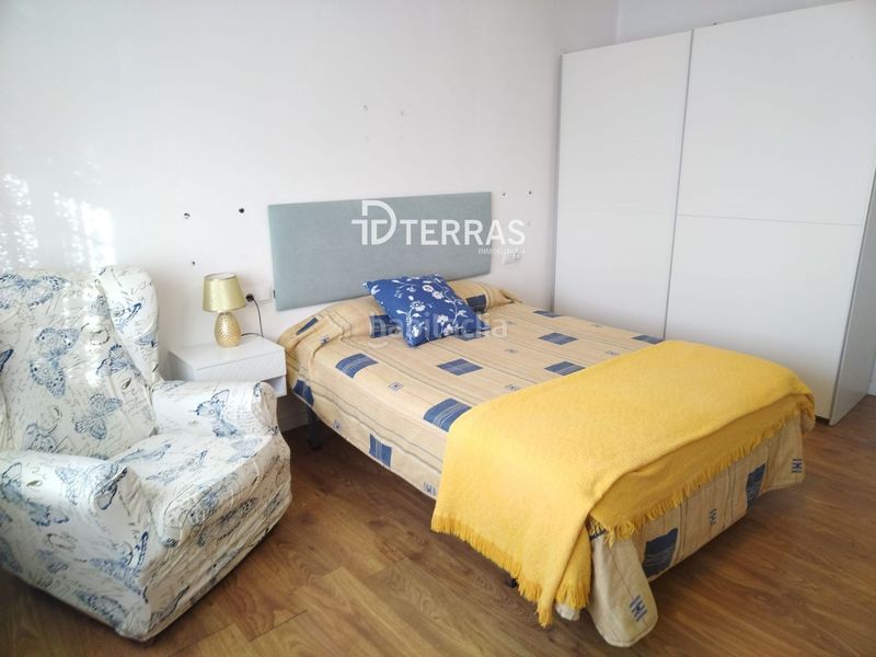 Foto 6a678deb-82f0-4da2-88ec-2e7feaebc169. Piso  en venta en vilanova en Vilanova de Arousa