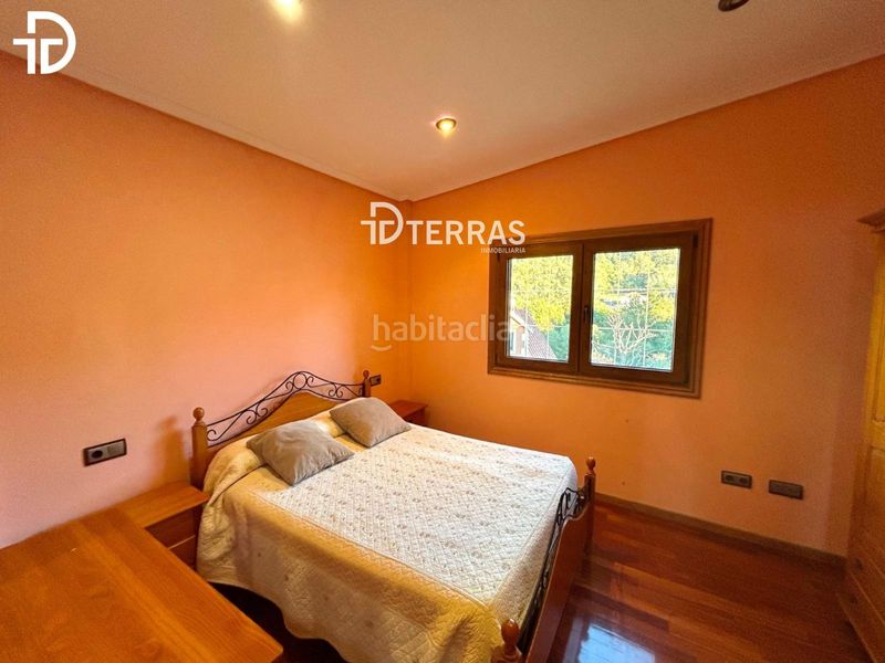Foto 8d242d90-e00e-453e-9549-b99471647b9b. Xalet amb aparcament terrassa a Redondela