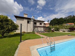 Casa  Estación da portela. Casa independiente en la portelaconcello de barro pontevedra con