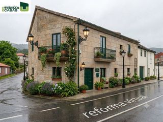 House  Lugar o pío. Casas para restaurar en bora  pontevedra