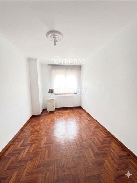 Foto 4ac860ce-e070-4272-beb4-f8920f6a19e6. Pis amb calefacció aparcament a Soutomaior