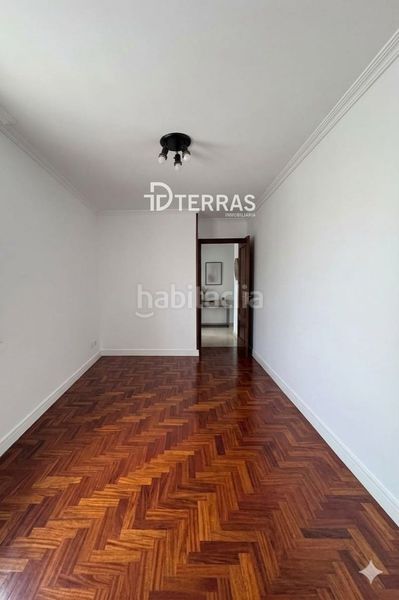 Foto b8c060d4-4602-45b3-99cf-baa107abee71. Pis amb calefacció aparcament a Soutomaior