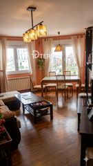 Etagenwohnung  Xaquin lorenzo. En ames