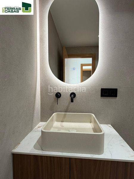 Foto 13d5a853-5b17-494d-86fb-b6e0c2f0c627. Pis a Illa de Arousa (A)