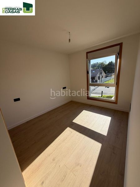 Foto dfef99da-94d1-4a5b-8d19-c36676a18173. Pis a Illa de Arousa (A)