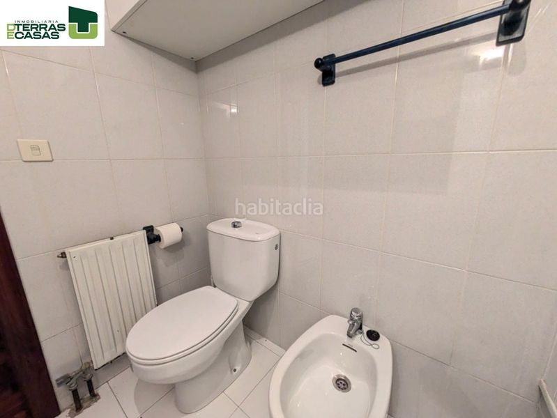 Foto 8b2b0823-377a-411c-b744-c60a3779a37e. Pis amb calefacció a Zona Fernández Labreda Pontevedra