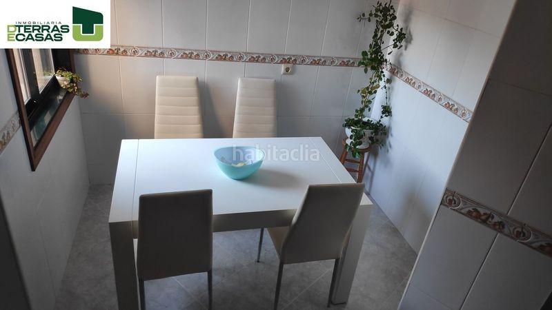 Foto 3abdef5f-e799-45f5-9d02-c48b4e344e72. Pis amb calefacció aparcament a Zona Fernández Labreda Pontevedra