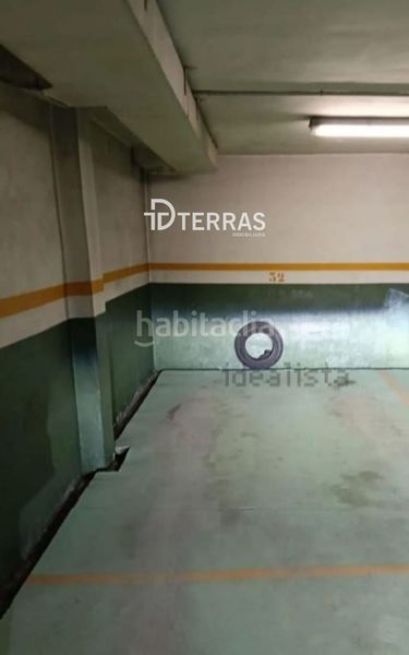 Foto fe521b3b-f09d-4f6e-8587-f491f108178a. Aparcament cotxe a Zona Fernández Labreda Pontevedra