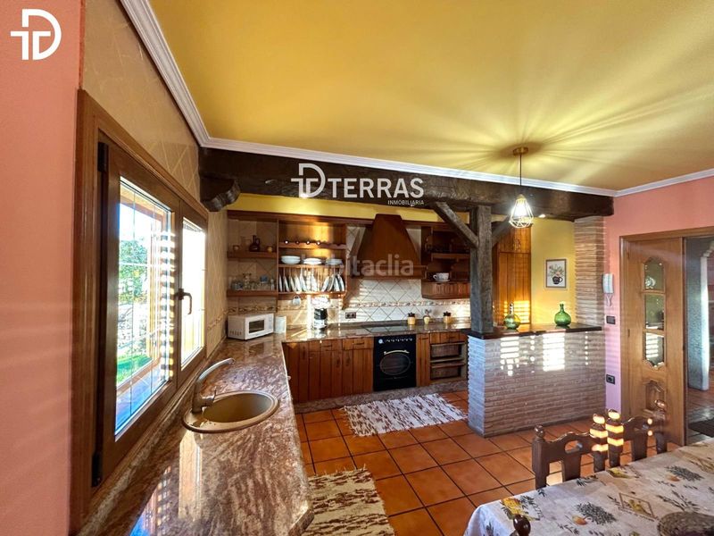 Foto 33d06834-dab2-4441-a709-669a4d520b23. Chalet  independiente en Redondela