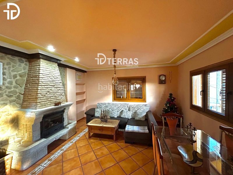 Foto 63650ed3-a28e-4d36-b7f4-fc46c19153bd. Chalet  independiente en Redondela