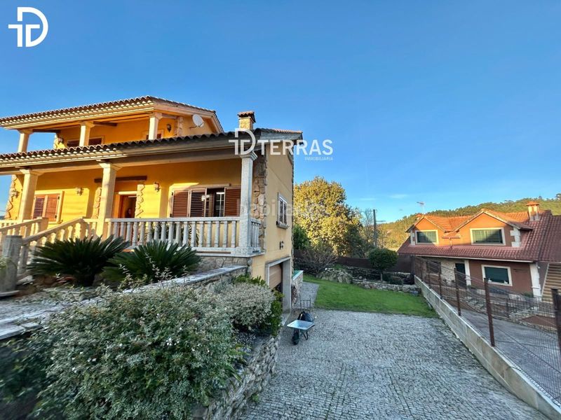 Foto 6c4daeac-5644-43aa-b980-61466ec2b607. Chalet  independiente en Redondela