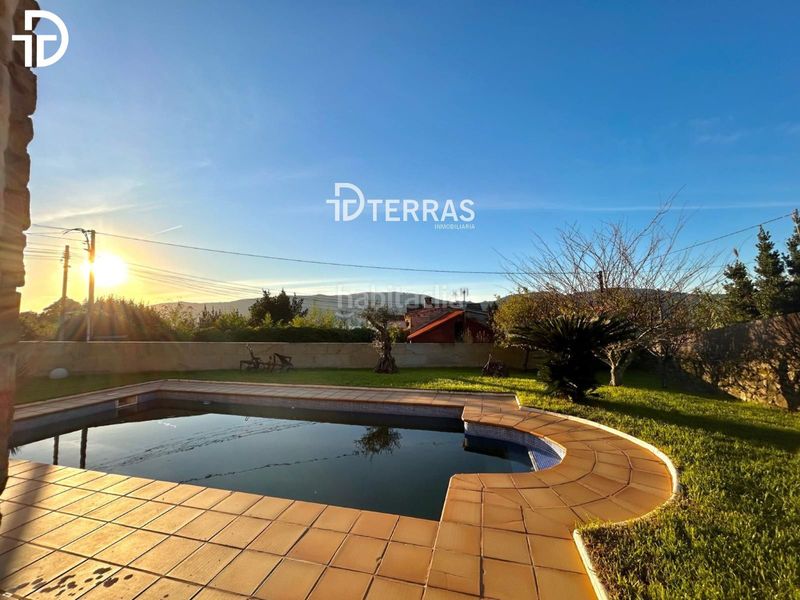 Foto 8c5fbaa2-e903-4390-a18d-91d70e35e808. Chalet  independiente en Redondela