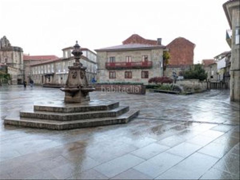 Foto 319f3933-00f9-4052-97b2-8e19d184886d. Semi detached house with parking in Centro - Echegaray Pontevedra