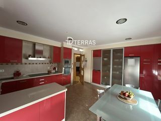 Casa  Cons. Casa en mourente, a tan sólo 7 minutos de pontevedra.