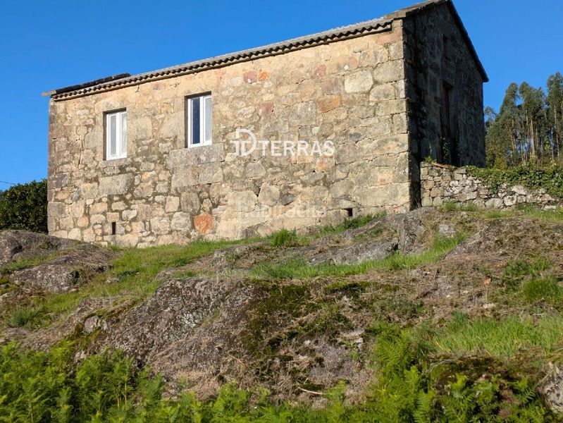 Foto 03be3838-e1ff-4d32-827a-4e2871309c28. Casa a parada de tenorio 39 a Cotobade