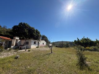 Casa in Castell de Castells. Casita rústica off-grid entre tàrbena y castell de castells