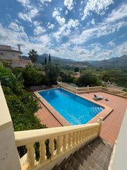 Xalet a Orba. Villa panorámica en orba – amplitud, privacidad y vistas especta