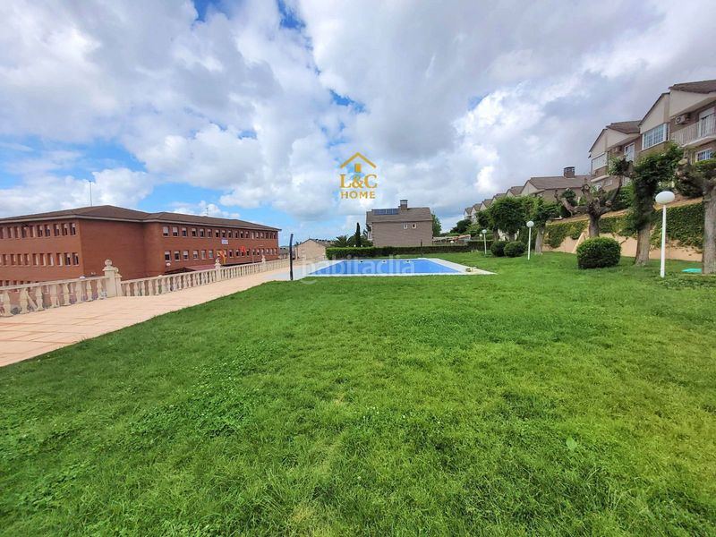 Foto dca94b72-ba1b-4c62-8505-a14c2648dd65. Casa adossada amb calefacció aparcament piscina a Morata de Tajuña