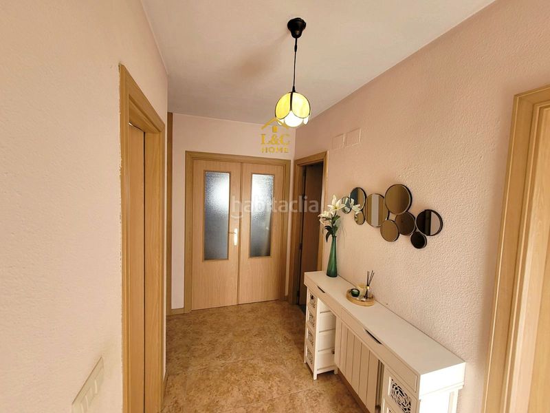 Foto ba67eaea-5cb0-4b1a-8878-be88d1089d3f. Casa amb calefacció aparcament piscina a Urbanizaciones Rivas - Vaciamadrid