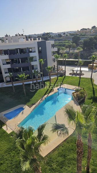 Foto f7fbcc1e-f8c8-45fa-ac5d-f08c31de53c3. Apartament amb aparcament piscina a La Florida Orihuela
