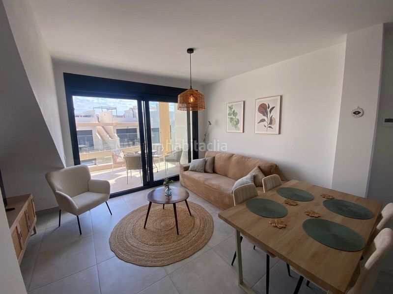 Foto 3ab5e831-9031-4b44-9da3-912b529cc867. Apartament amb calefacció aparcament piscina a Los Almendros Orihuela
