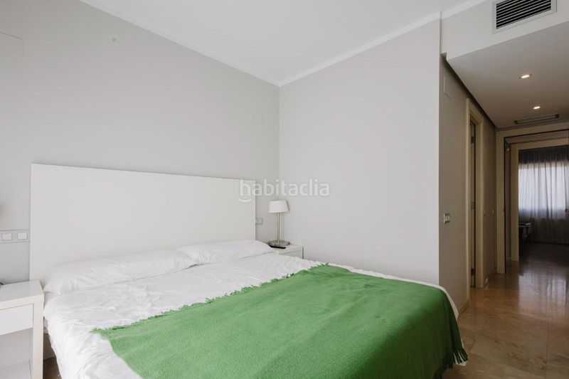 Foto 52b28fbf-079e-44b9-b5fc-ce846b78f574. Apartament amb calefacció aparcament piscina a Campoamor Orihuela