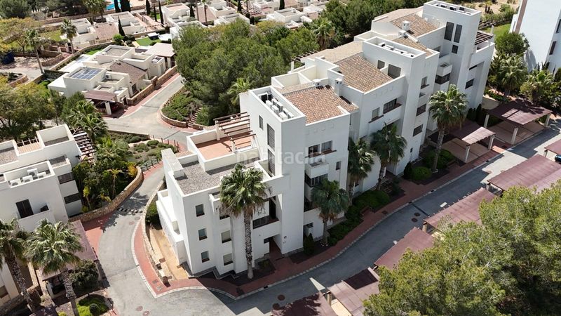 Foto 88d3d1da-c01c-41e6-ab66-1f9b2387a904. Apartament amb calefacció aparcament piscina a Campoamor Orihuela