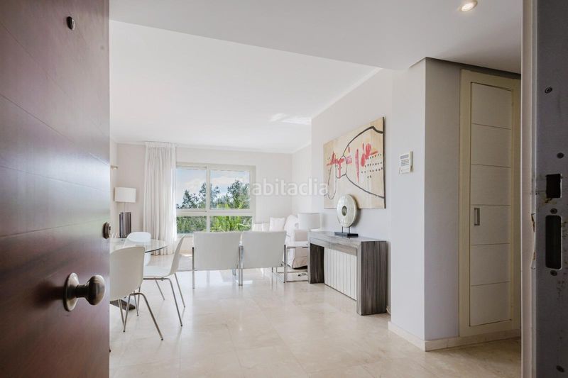 Foto 8cdc45e1-aafd-44a7-aafb-d933b59a24d4. Apartament amb calefacció aparcament piscina a Campoamor Orihuela