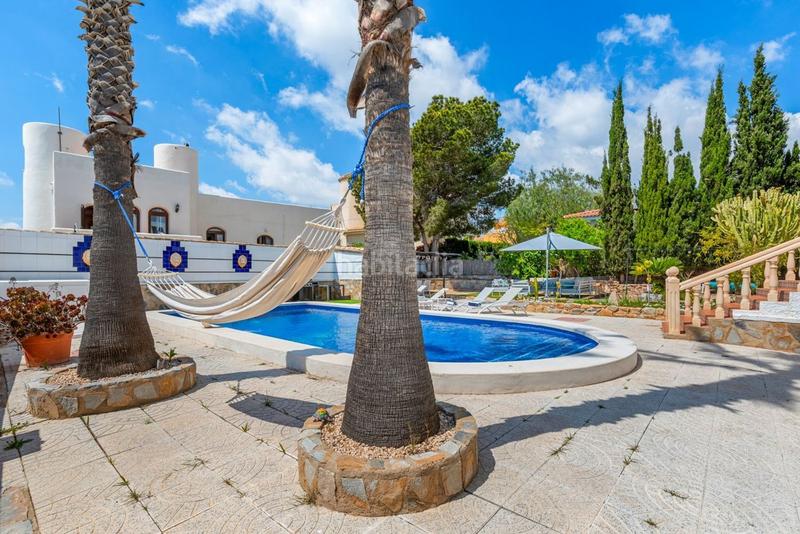 Foto 02f6dbb0-c28c-4587-9125-3765c4c19a65. Chalet en calle mimosa 64 en El Pinar de Campoverde Pilar de la Horadada