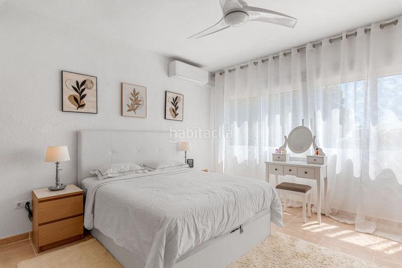 Foto 735a0d88-793a-42ff-8f4a-b4282d53488a. Chalet en calle mimosa 64 en El Pinar de Campoverde Pilar de la Horadada