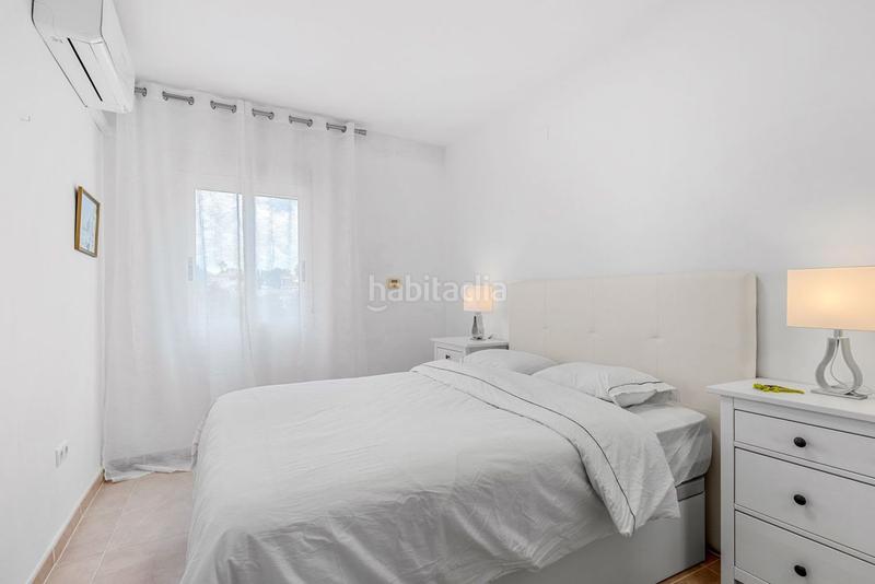 Foto 2adc7620-1988-45b3-8751-4d983b6c3fe4. Xalet a calle mimosa 64 a El Pinar de Campoverde Pilar de la Horadada