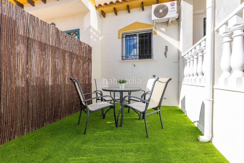 Foto c2360edd-b33b-41a4-9a73-c322143b0bc1. Casa adossada amb calefacció aparcament piscina a Orihuela