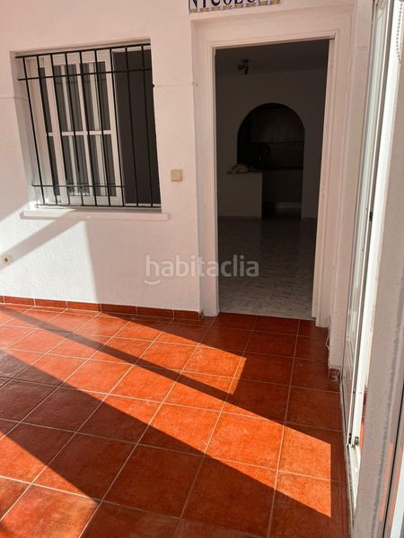 Foto b4f0fbc8-5a95-48df-9ff8-6c729d9ea493. Planta baixa amb aparcament piscina a Playa Flamenca Orihuela