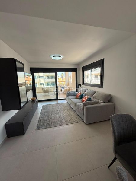 Foto 2cc693a5-aec6-4a98-b354-16bc2b5989bb. Apartament amb aparcament piscina a Lomas de Cabo Roig - Los Dolses Orihuela
