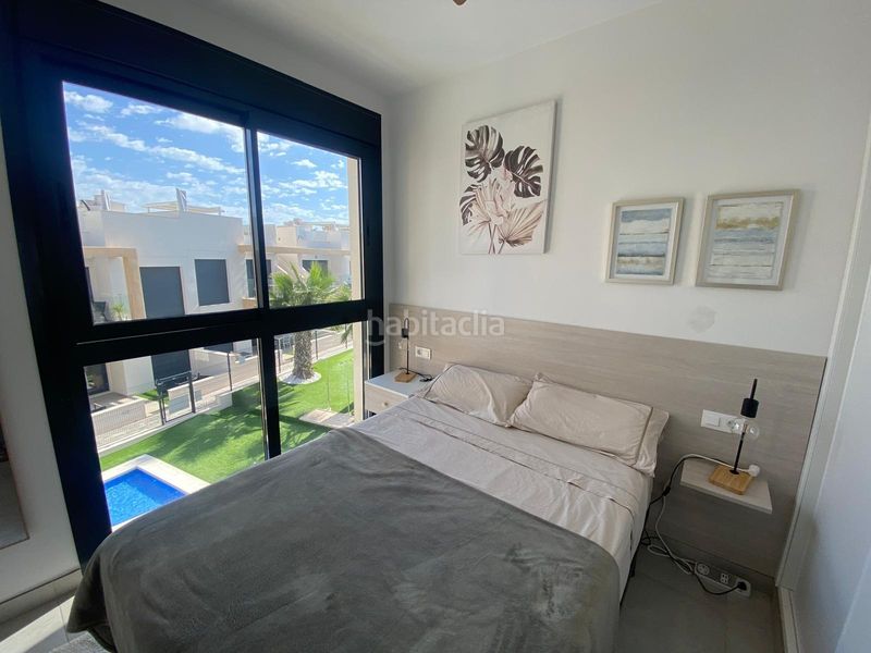 Foto eab10b13-19d3-484a-ac25-d0bab2bf9728. Apartament amb calefacció aparcament piscina a Los Almendros Orihuela