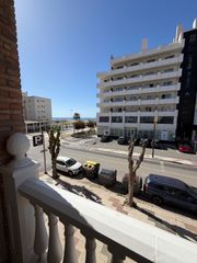 Pis a Avenida del Mediterraneo