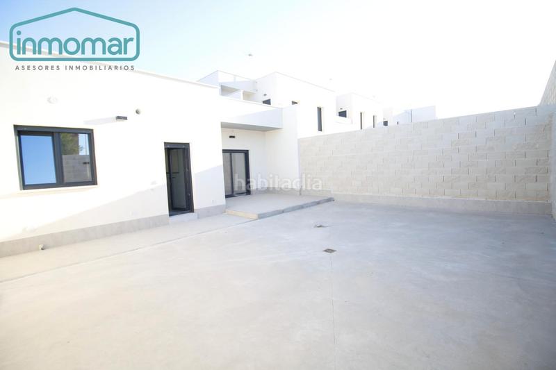 Foto 231b421f-6f6b-4e26-bf4e-b872683f546a. Casa adossada amb calefacció aparcament a Argés