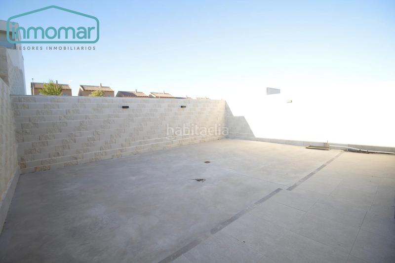 Foto 2c571c84-0a72-45bb-a88c-475afad7fa3f. Casa adossada amb calefacció aparcament a Argés